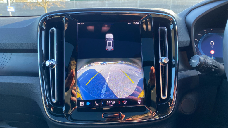 Volvo XC40 300kW Recharge Twin Ultimate 78kWh 5dr AWD Auto Electric Estate